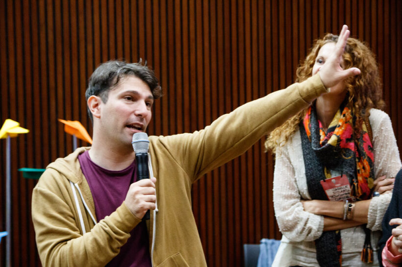 How Open Hand Gestures Can Build Trust During Presentations open hand gestures